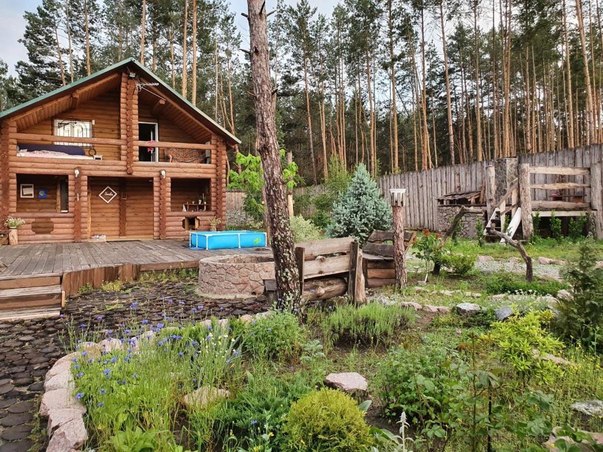 Eco Dom V Lesu Літній будинок